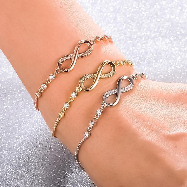Adjustable Infinity Bracelet in Silver 1