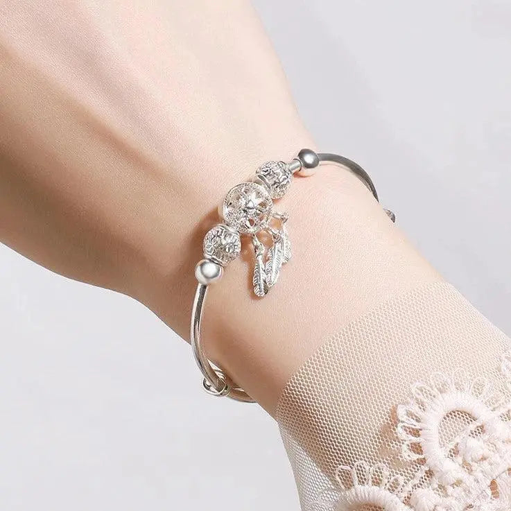 Adjustable bracelet with triple leaf charms made of 925 sterling silver 2
