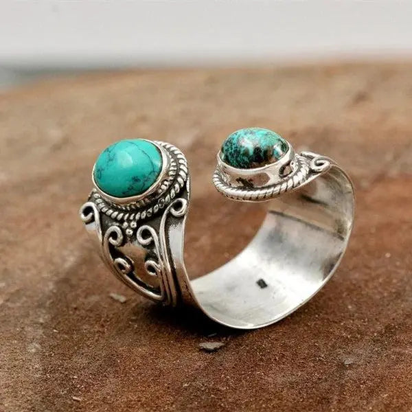 Adjustable ring with double turquoise setting 2