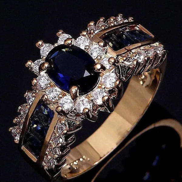 Blue Ring in Vintage Brilliant Gold 0