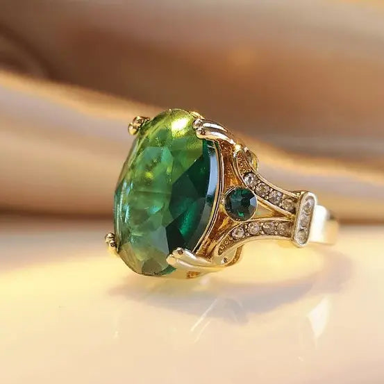 Boho Green Gold Crystal Ring 0