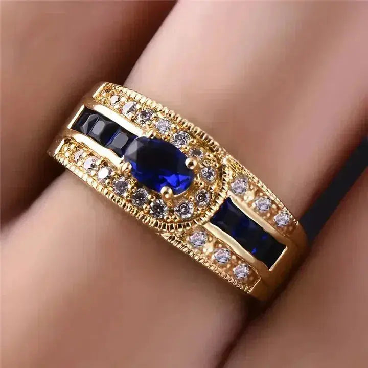 Brilliant Blue Gold Ring 0