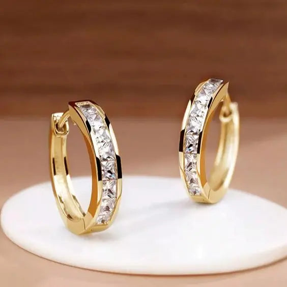 Elegant Gold and Crystal Earrings 0