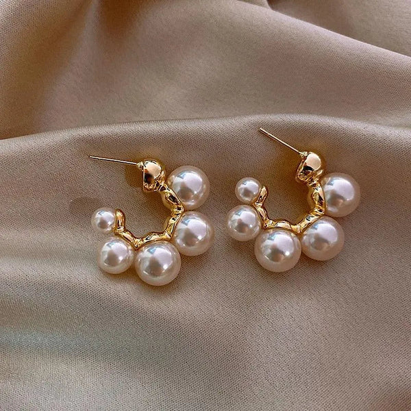 Elegant Pearl Earrings 1