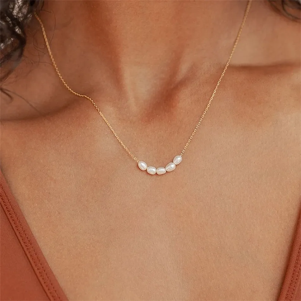 Elegant Pearl Gold Necklace 0