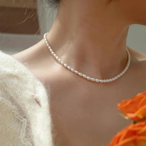 Elegant Pearl Necklace 0