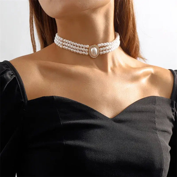 Elegant Triple Pearl Necklace 0
