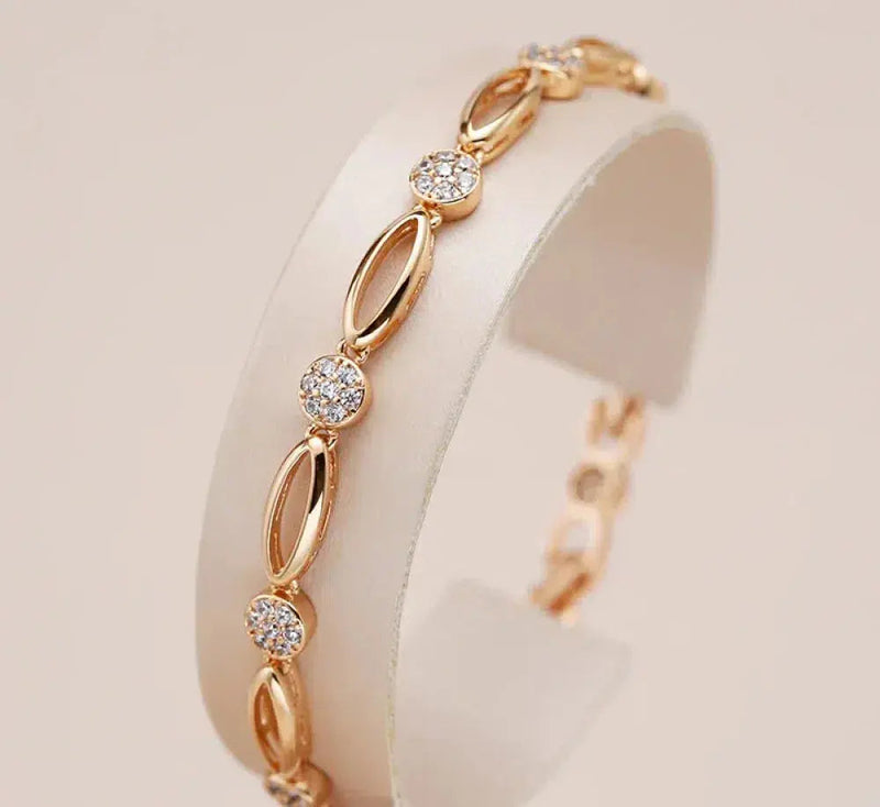 Elegant golden zirconia bracelet 0
