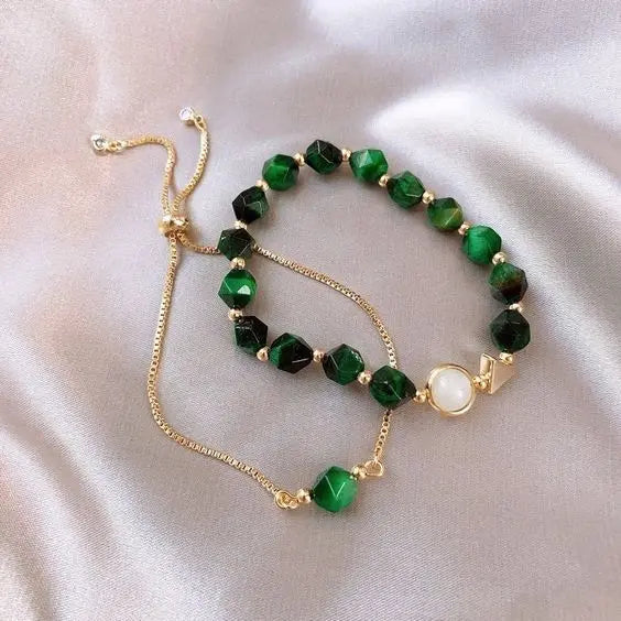 Elegant green bracelets 0