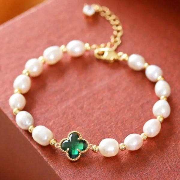 Emerald Clover Leaf Beaded Bracelet 1
