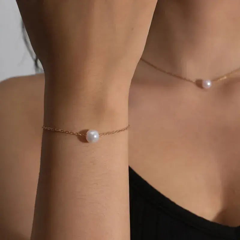 Golden Pearl Bracelet 0