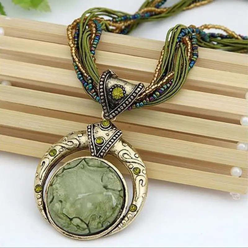 Green Gold Necklace 0