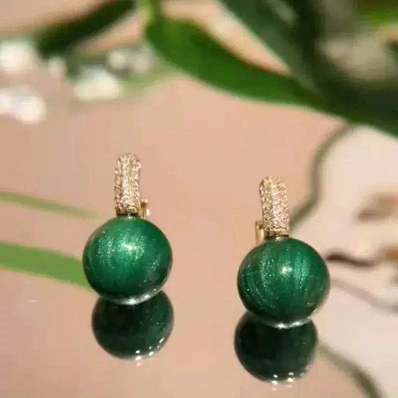 Green Pearl Earrings in Gold 2