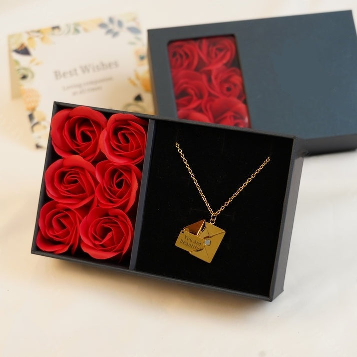 Medallion with Love Letter - Personalized 4