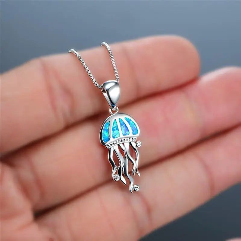 Medusa necklace made of opal and silver with zirconia 1