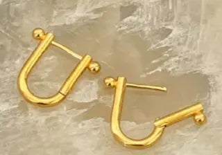 Minimalist Gold Earrings 0
