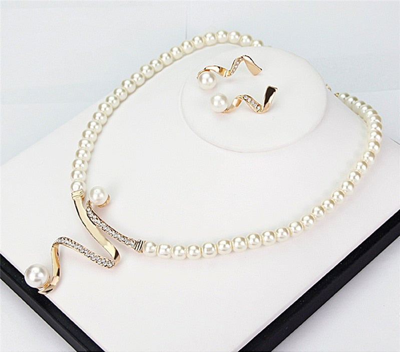 Natural Pearl Necklace + Earrings Set 2
