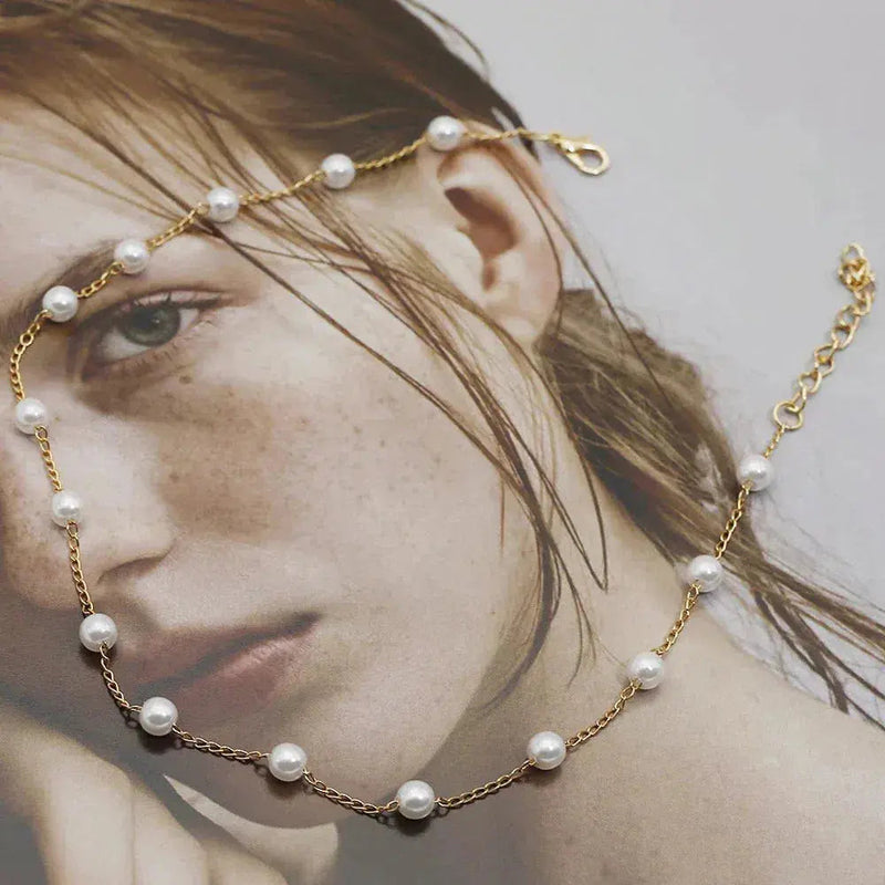 Pearl necklace in gold 3