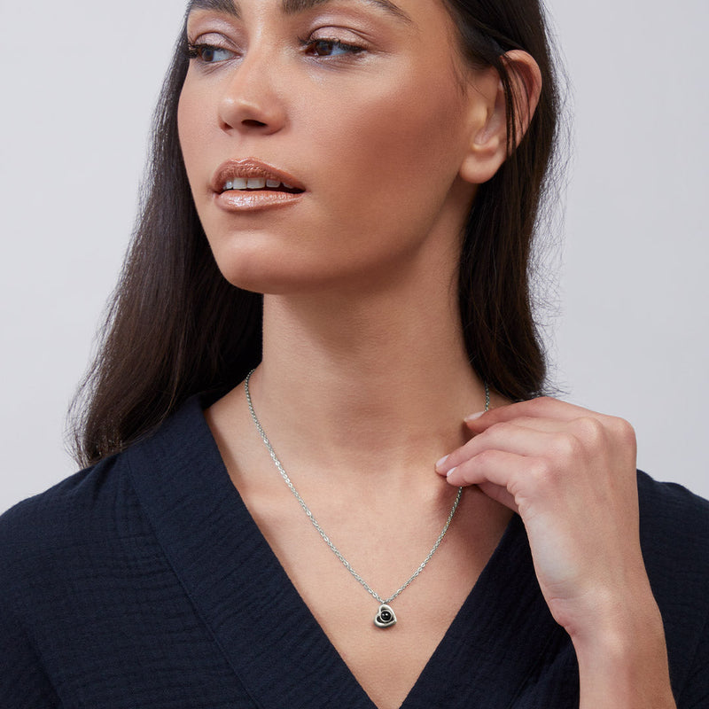 Personalized photo necklace with your own image 2