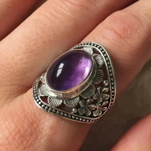 Purple gemstone flower ring 0