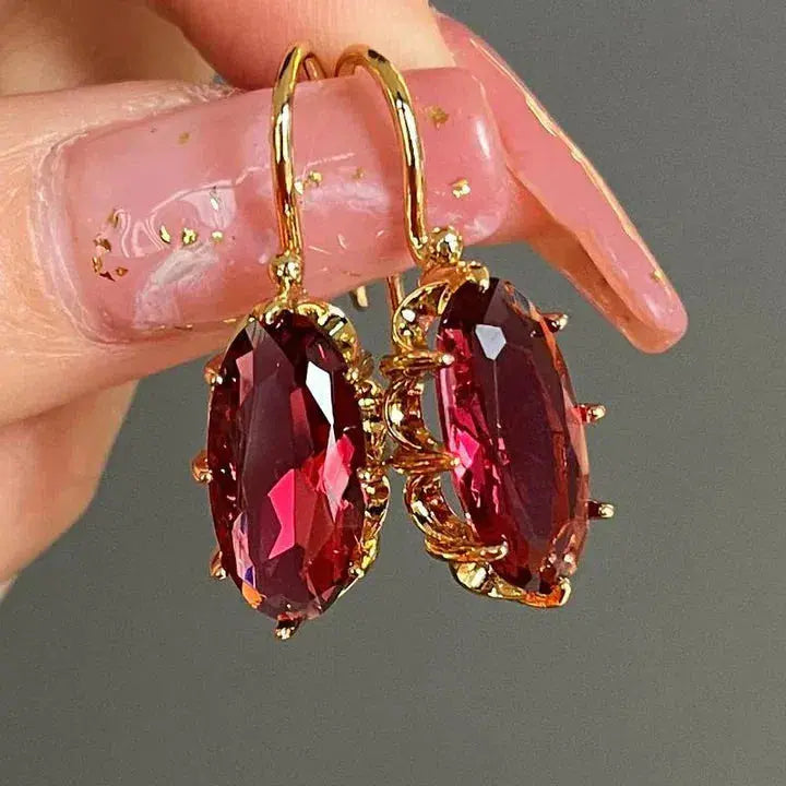 Red Earrings in Vintage Gold 0