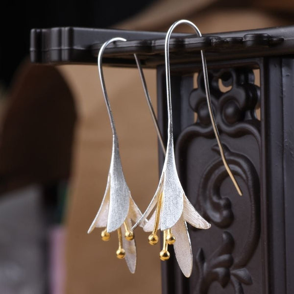 Silver Flower Earrings 0