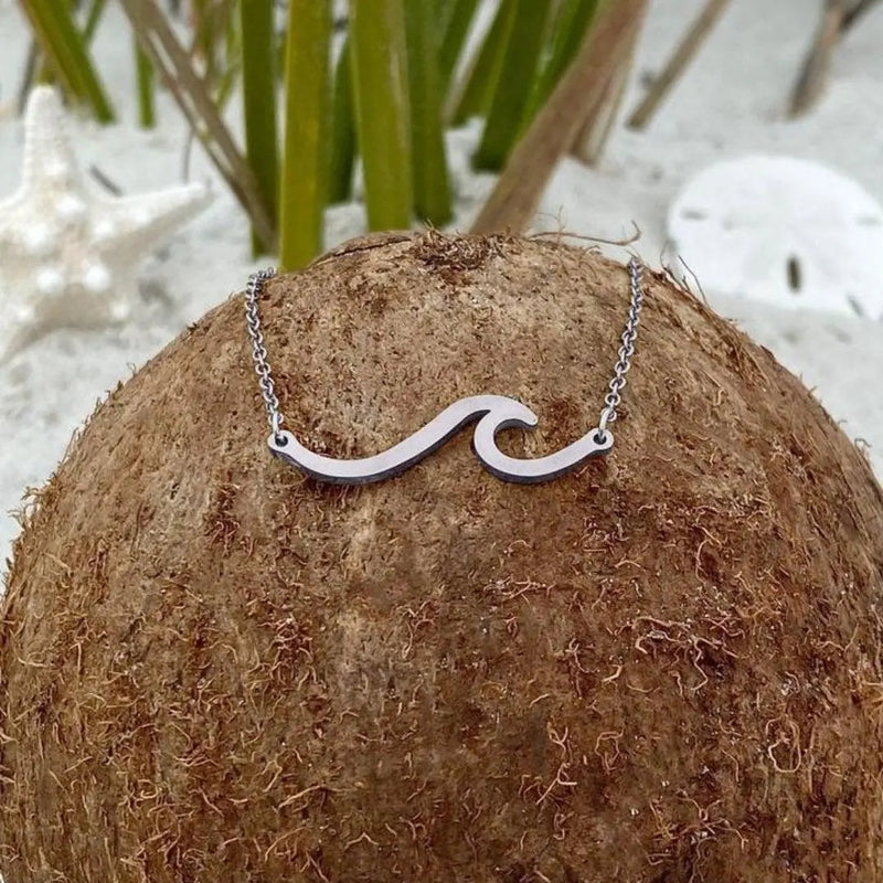 Silver Sea Waves Necklace 2