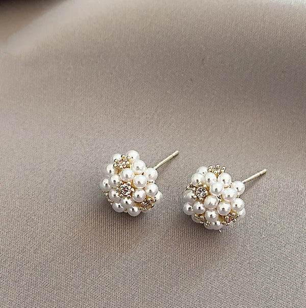 Small Elegant Pearl Earrings 0