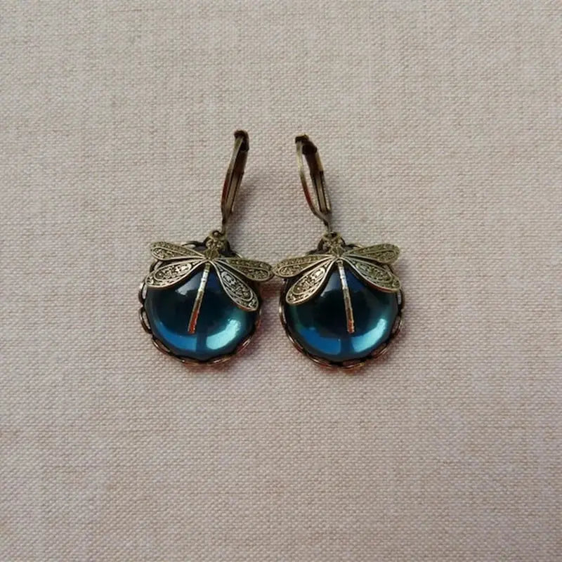 Spherical dragonfly earrings in antique gold 3