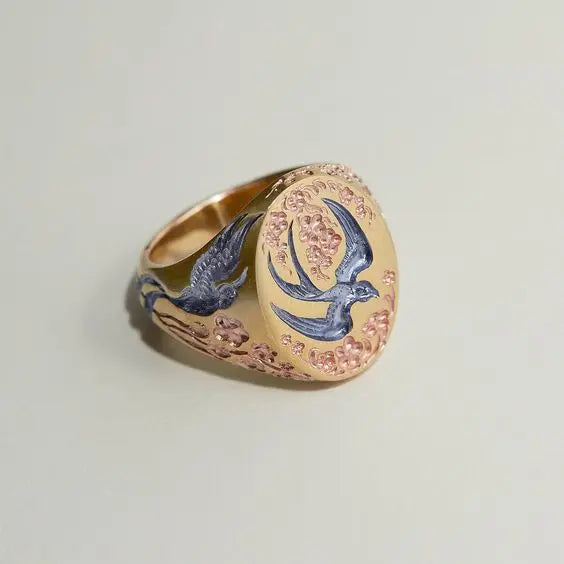 Vintage Blue Gold Hummingbird Ring 0