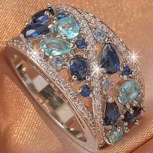 Vintage Blue Zirconia Ring 0