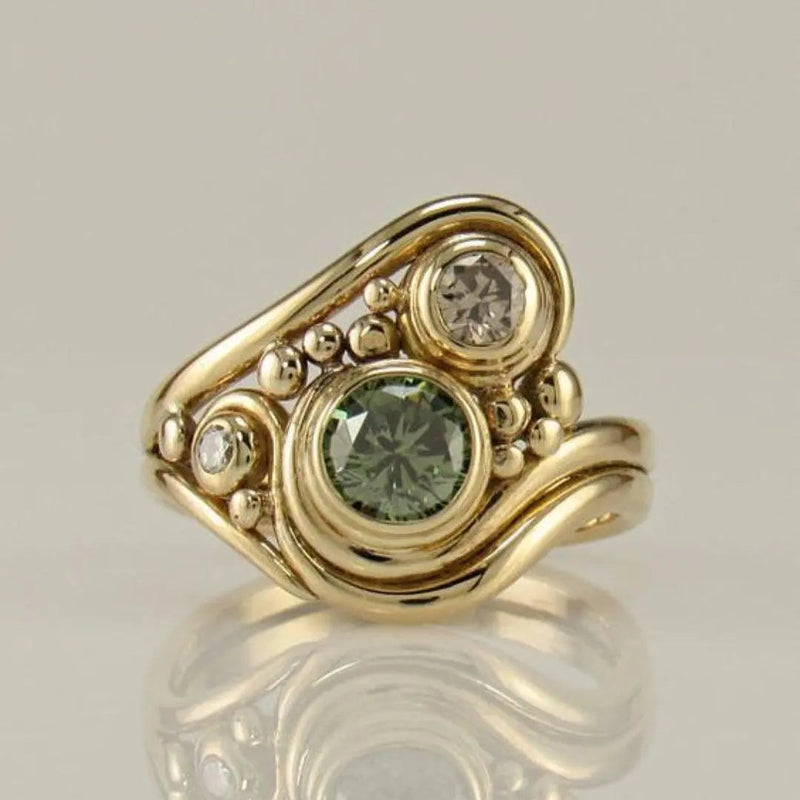 Vintage Golden Green Zirconia Ring 0