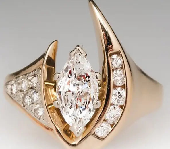 Vintage Irregular Gold & Silver Zirconia Ring 0