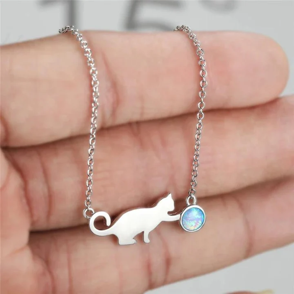 Vintage Kitty Necklace 0