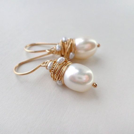 Vintage Pearl Golden Threads Earrings 0