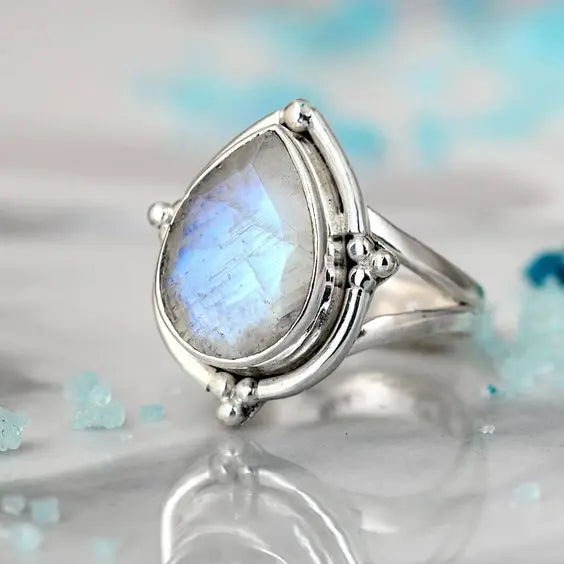 Vintage White Opal Drop-Shaped Ring 0