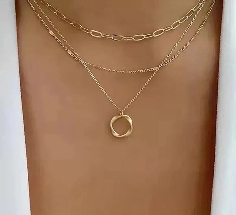 Vintage gold layered chain & pendant necklace 0