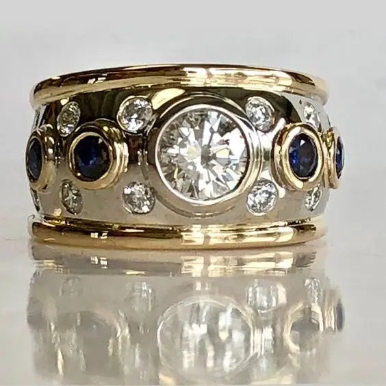 Vintage golden Inlaid zirconia ring 0