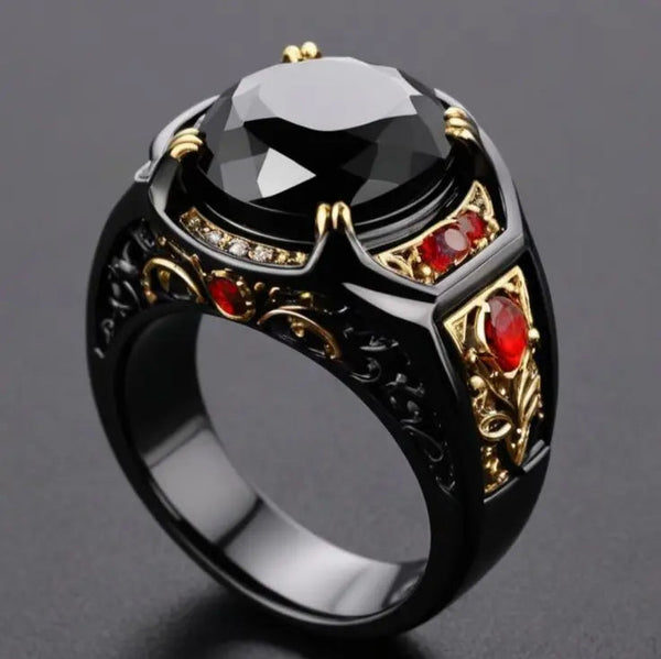 Vintage ring with black crystal 0