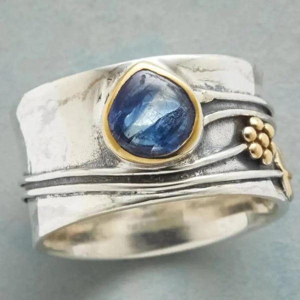 Vintage ring with blue stone 0