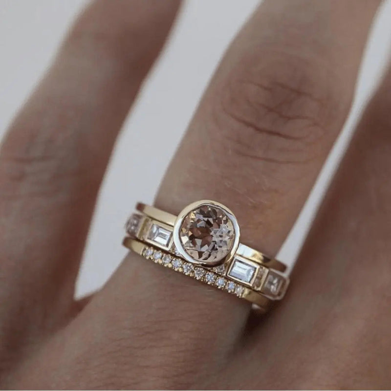 Vintage ring with golden zirconium 0