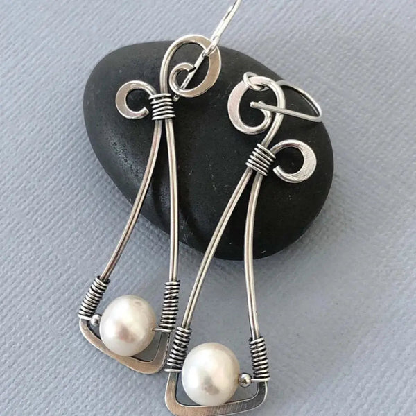 Vintage sterling silver pearl earrings 0