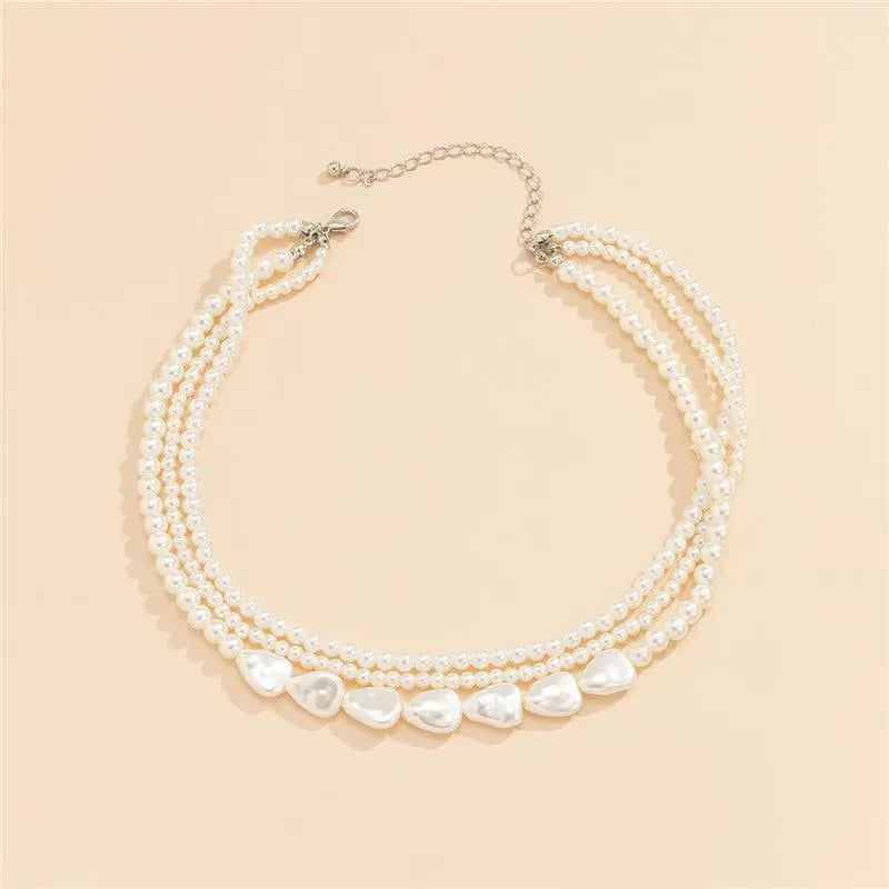 White Stone and Pearl Necklace in Gold 2